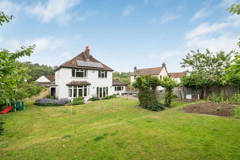 57 Reddown Road, Coulsdon, CR5 1AP
