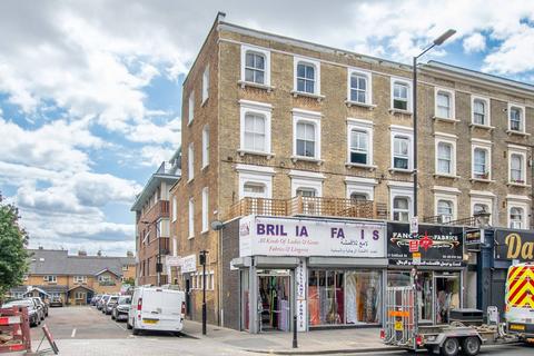 Goldhawk Road, Shepherd's Bush, London, W12