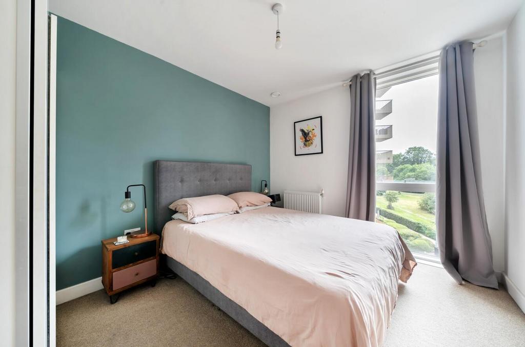Bedroom1.jpg