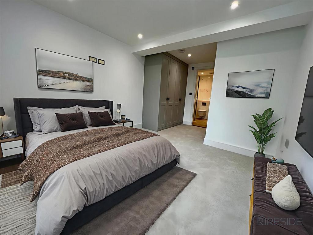 PHOTO-2025-06-09-13-19-12-10 - Bedroom - Standard