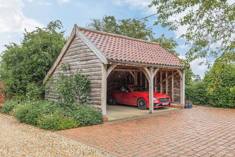 undefined, Chain Free Charming Reymerston Farmhouse on Over Half an Acre