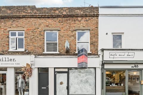 2 bedroom flat for sale, North Cross Road, London, SE22