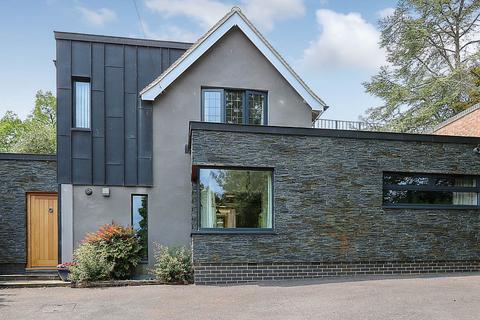 Nutshell Cottage Riverview Road, Pangbourne, Reading, RG8 7AU