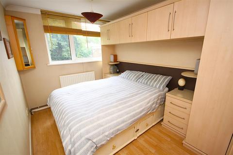12, Rutland Court Caveside Close, Chislehurst, BR7 5NL