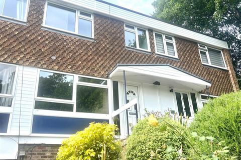 12, Rutland Court Caveside Close, Chislehurst, BR7 5NL