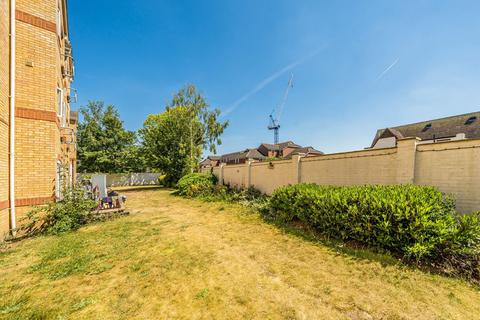 23 Dominion Close, Hounslow, TW3 1PJ
