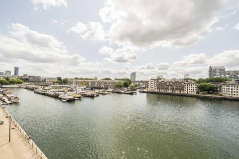 undefined, Aland Court, London SE16