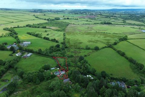 undefined, Cwrtnewydd, Llanybydder, SA40