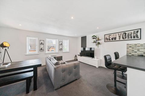 2 bedroom flat for sale, Cranberry Court, Ashton-In-Makerfield, WN4