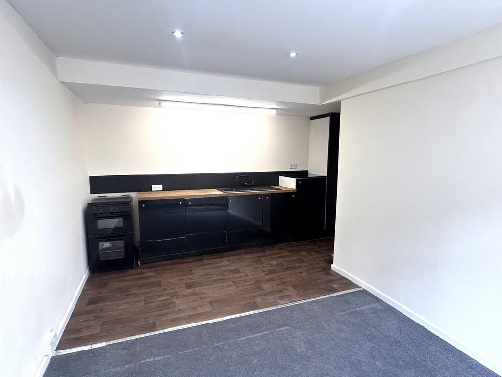Lounge/Kitchen