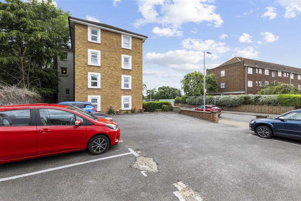 93379 Flat 4 Uxbridge House 37 Uxbridge Road(22).j