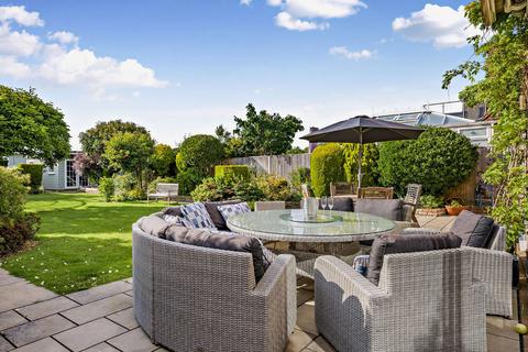 6 bedroom detached house for sale, Mayflower Way, Farnham Common, Buckinghamshire, SL2