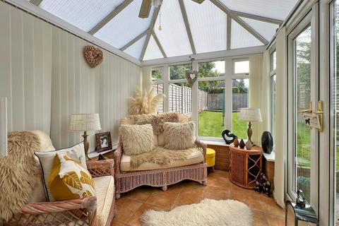 3 bedroom semi-detached house for sale, High Path, Pattingham, WV6