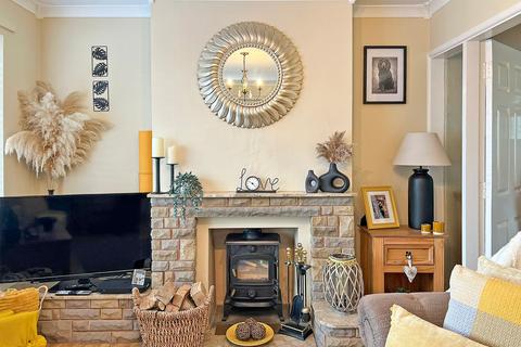 3 bedroom semi-detached house for sale, High Path, Pattingham, WV6