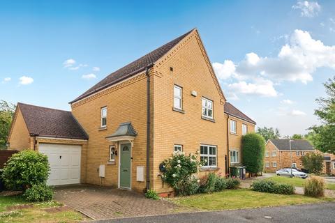 Nightingale Mews, Shefford, SG17