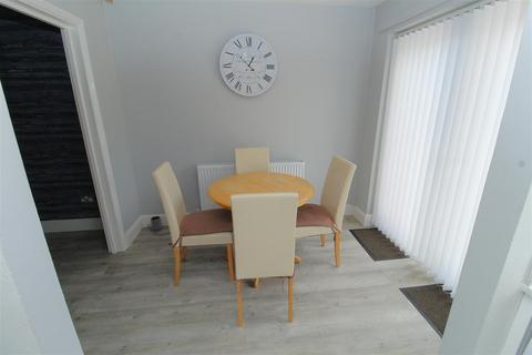 2 Rame Close, Liverpool, L10 4UX