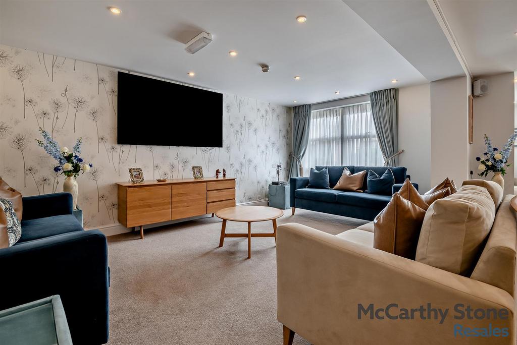 8651125-interior13-800.jpg