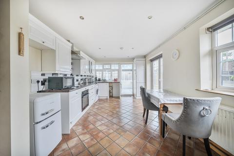 3 bedroom bungalow for sale, Herlwyn Avenue, Ruislip