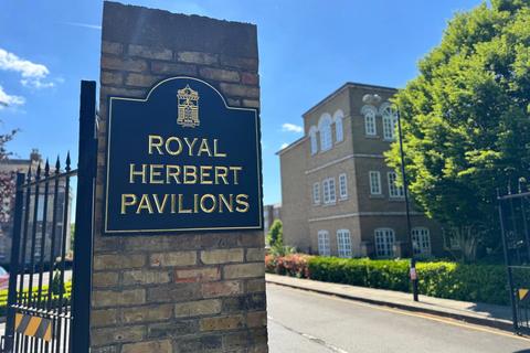 45 Gilbert Close, London, SE18 4PT