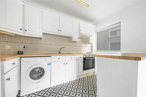 1 bedroom apartment for sale, The Gables, 48-50 Cooden Close, Bromley