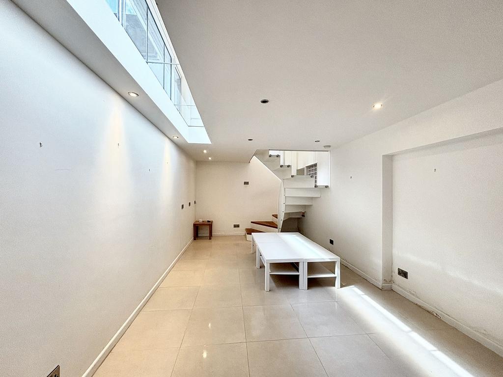 Basement/Home Cinema