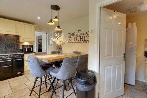 undefined, Sparrow Drive, Stevenage SG2