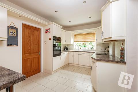 3 bedroom detached house for sale, Great Nelmes Chase, Emerson Park, RM11