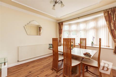 5 Great Nelmes Chase, Hornchurch, RM11 2PS