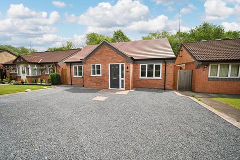 2 bedroom detached bungalow for sale, Henwood Close, Wolverhampton WV6