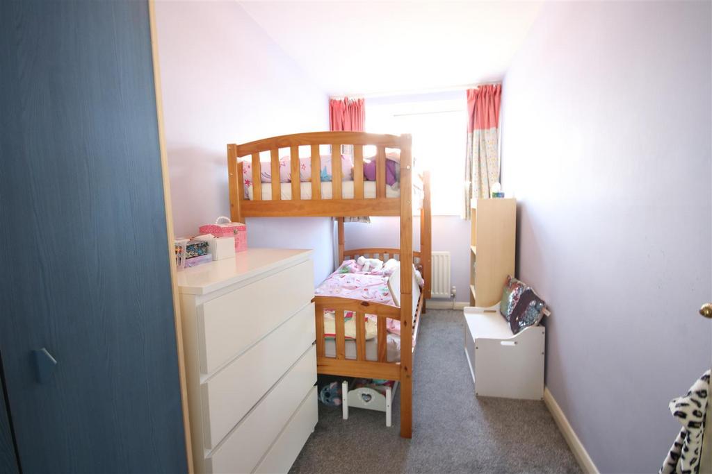 Bed2.JPG