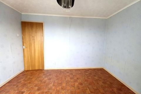 2 bedroom semi-detached house for sale, Austwick Close, Mapplewell, S75