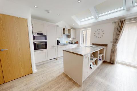 3 bedroom detached house for sale, Vicarage Farm Drive, Blackthorn, Northampton, NN3 8BT