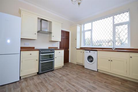 2 bedroom terraced house to rent, Castleton Road, Hope, Hope Valley