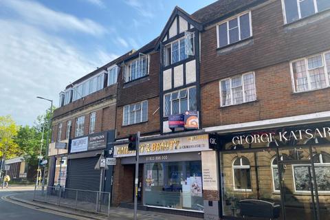 1 bedroom flat for sale, 5 Walpole Buildings, Church Street, Rickmansworth, Hertfordshire, WD3 1BU