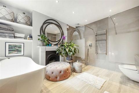 100 Abbeville Road, London, SW4 9LU