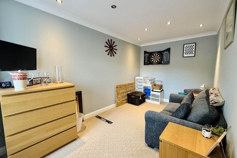 18 Evenlode Drive, Didcot, OX11 7XG