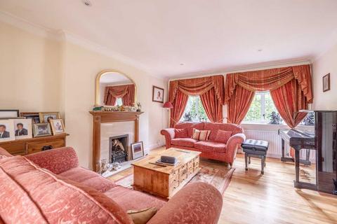 undefined, Ellis Avenue, Chalfont St Peter SL9