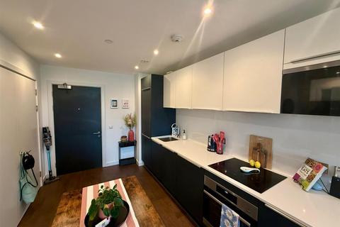 1 bedroom apartment to rent, Novella, Salford