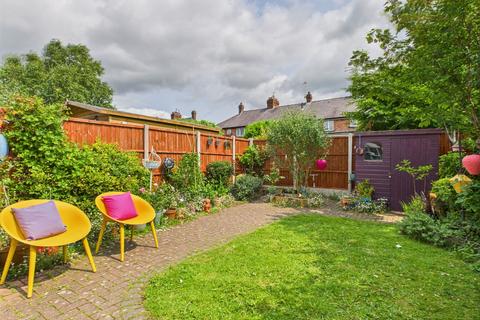 3 bedroom end of terrace house for sale, Meadows Place, Handbridge, CH4