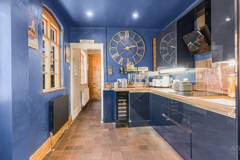 4 bedroom terraced house for sale, Jesson Road, Highgate, Walsall, West Midlands, WS1 3AS