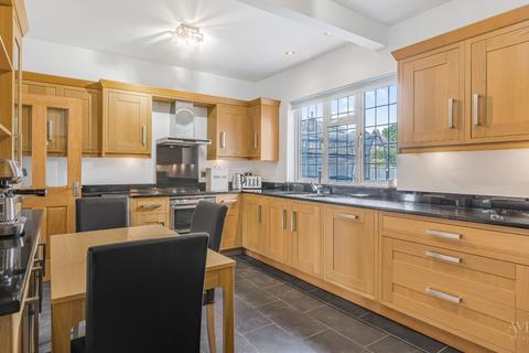 52 Corbridge Road, Sutton Coldfield, B73 6NW