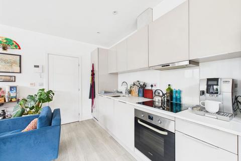 1 bedroom apartment for sale, North Street, Horsham RH12