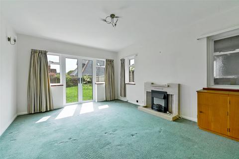 8 Cromwell Gardens, Marlow, SL7 1BG