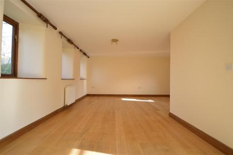 2 bedroom barn conversion to rent, Church Lane, Bugbrooke, NN7