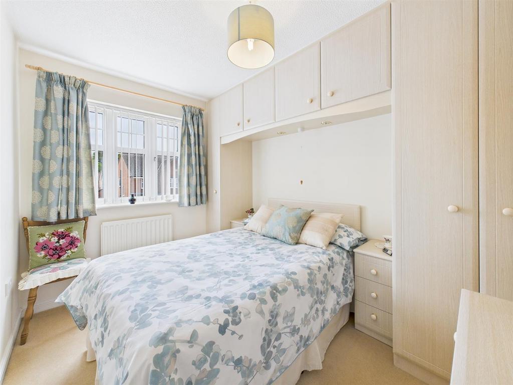 Bedroom: