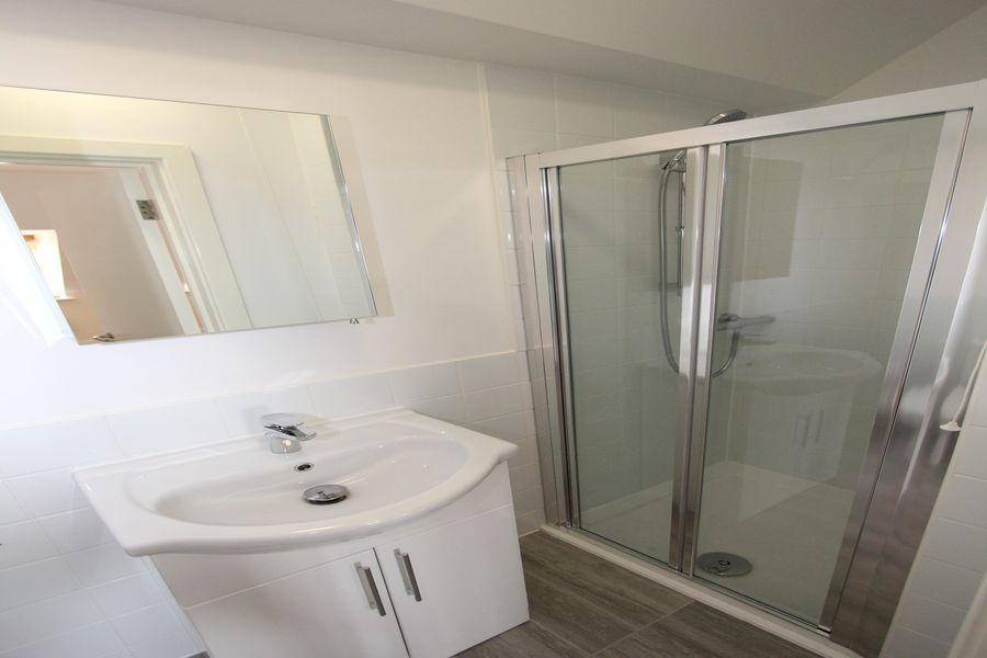 1 G - Bathroom result