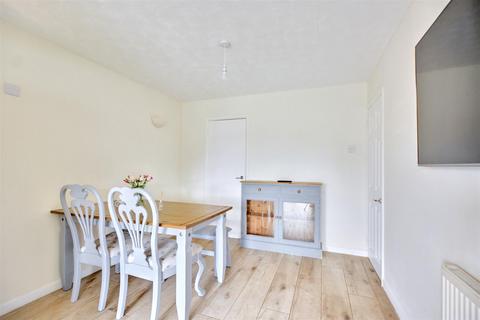 3 bedroom semi-detached house for sale, Maldon Close, Chilwell