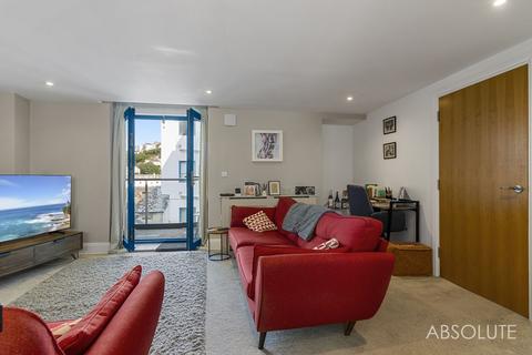 2 bedroom flat for sale, Victoria Parade, Queens Quay, TQ1
