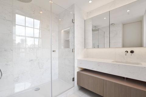 2 bedroom flat for sale, Eaton House, 39-40 Upper Grosvenor Street, Mayfair, London
