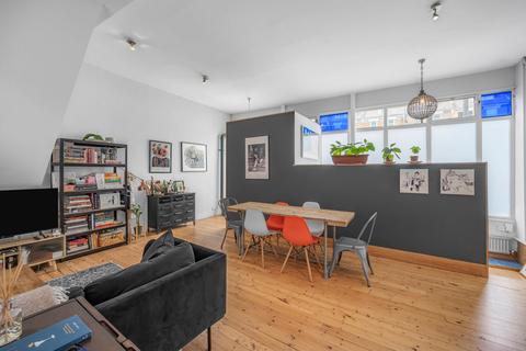 2 bedroom maisonette for sale, Petherton Road, Highbury, Islington